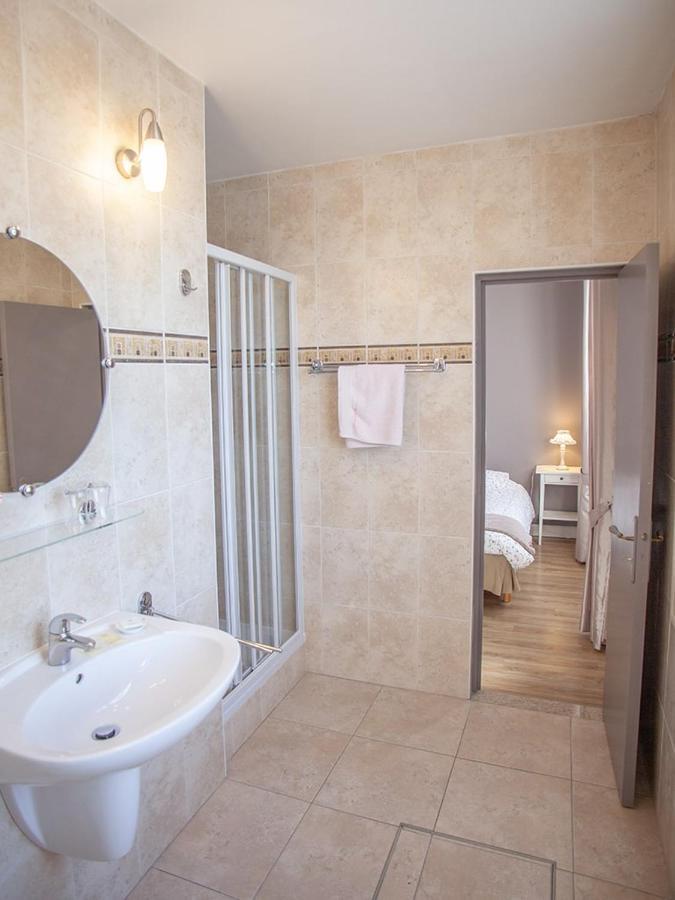 Chambres & Tables D'Hotes Le Pech Grand Saint-Sozy Exteriör bild